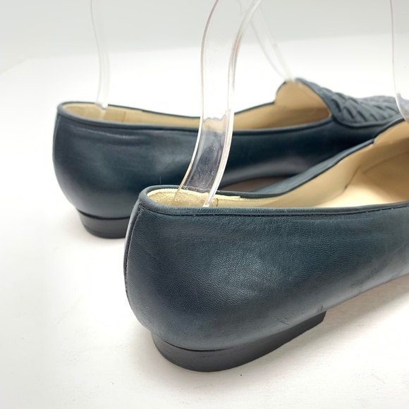 COLE HAAN Navy Blue Leather Upper & Sole Woven Vintage ITALY Flats sz 6.5/ 7 - Picture 3 of 16
